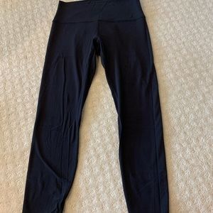 Lululemon Align 28” size 8 only worn a few months postpartum practically new